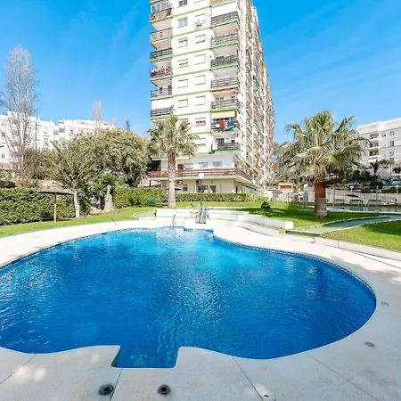 797 - Acogedor Con Hermosas Vistas Benalmádena