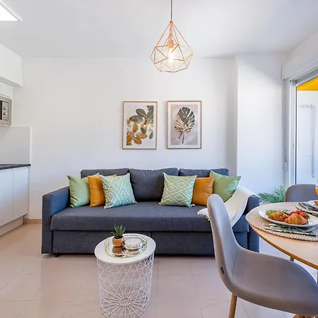 797 - Acogedor Con Hermosas Vistas * Benalmadena